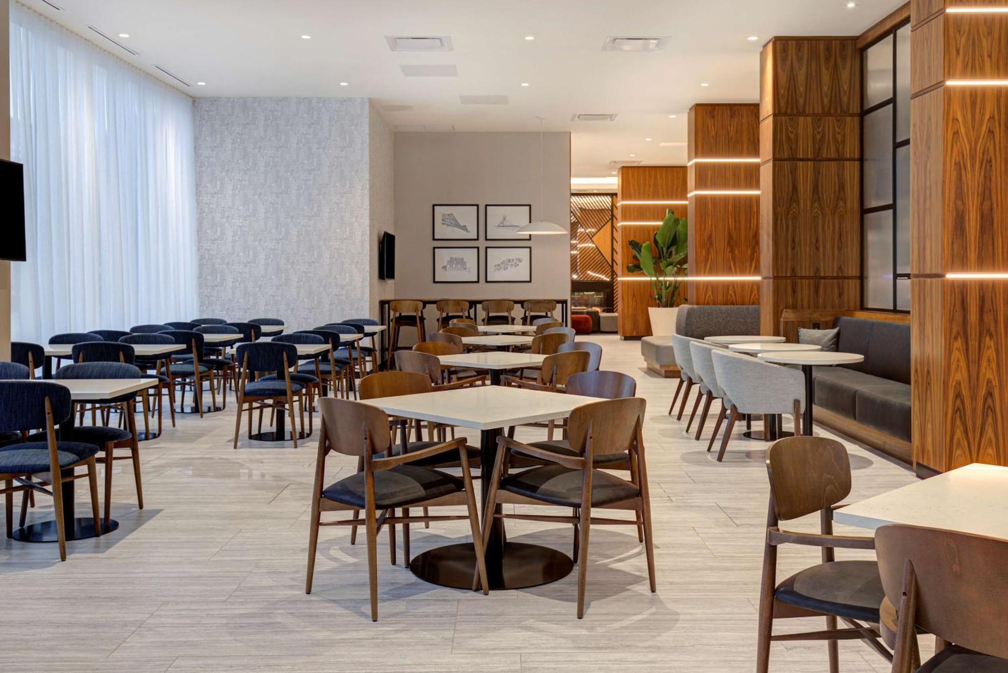 Homewood Suites By Hilton Montreal Downtown מראה חיצוני תמונה